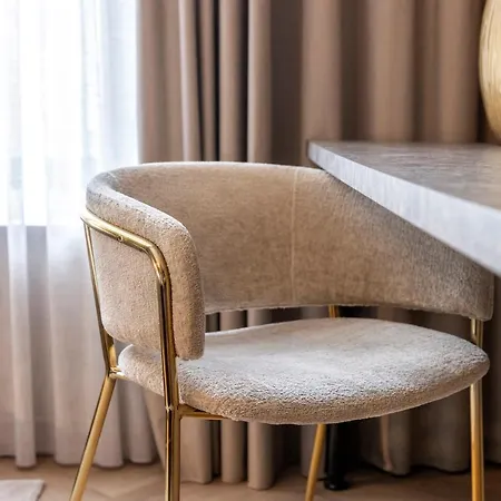 Breathe Boutique 4* Λάιντεν